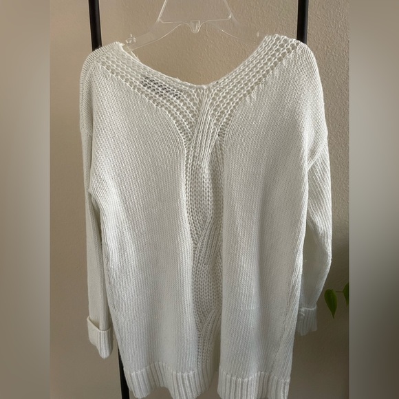 LOFT White Sweater - Size Small Petite - Picture 3 of 3